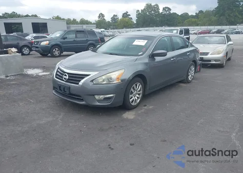 2015 Nissan Altima 2.5/2.5 S/2.5 Sl/2.5 Sv из США, поврежденный, VIN 1N4AL3AP4FC286389